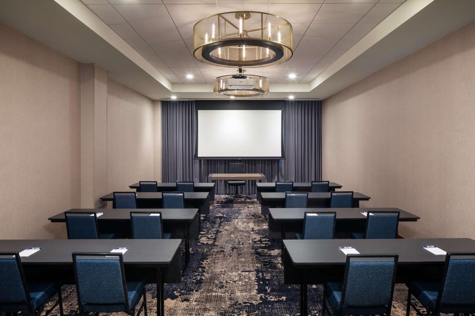 Homewood Suites By Hilton Boston Seaport District Екстер'єр фото