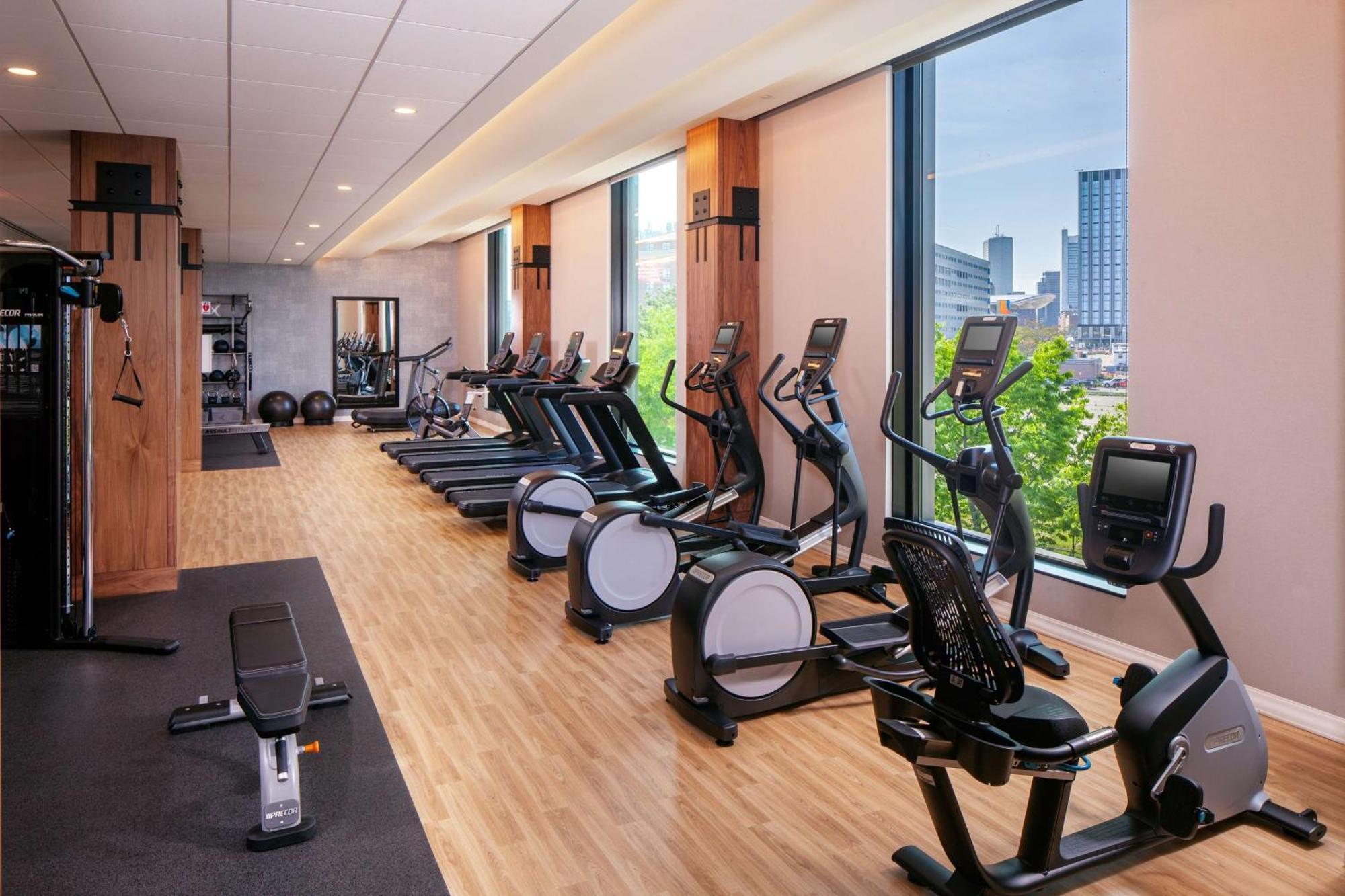 Homewood Suites By Hilton Boston Seaport District Екстер'єр фото