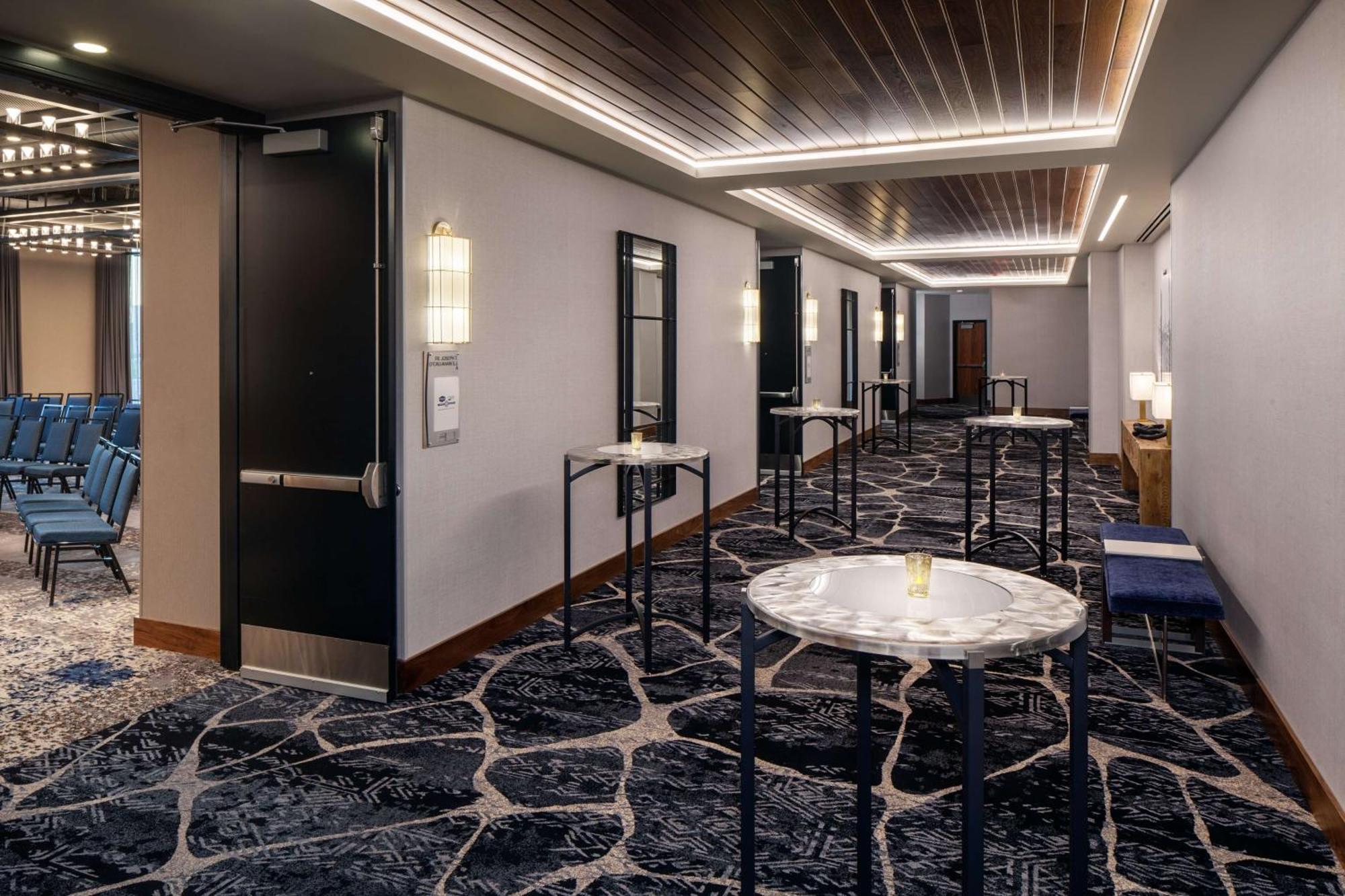 Homewood Suites By Hilton Boston Seaport District Екстер'єр фото